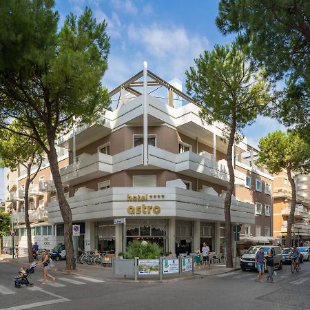 Hotel Astro Lignano Sabbiadoro Eksteriør billede