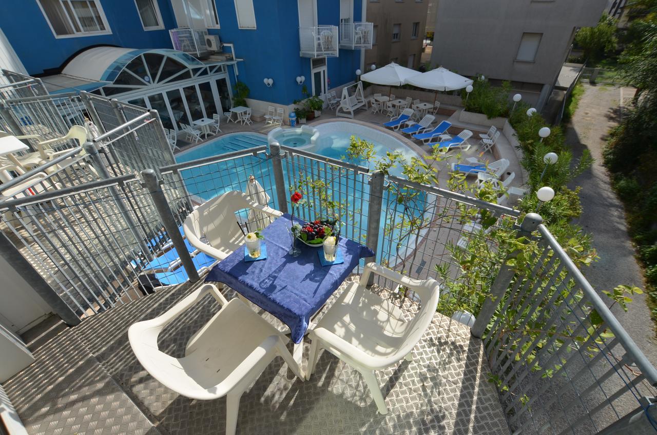 Hotel Astro Lignano Sabbiadoro Eksteriør billede